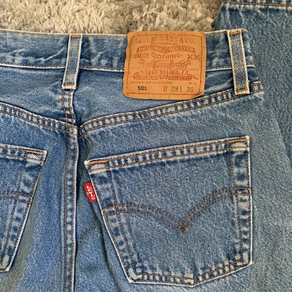 ! SOLD ! The perfect pair of 501 vintage Levi’s - Picture 4 of 4